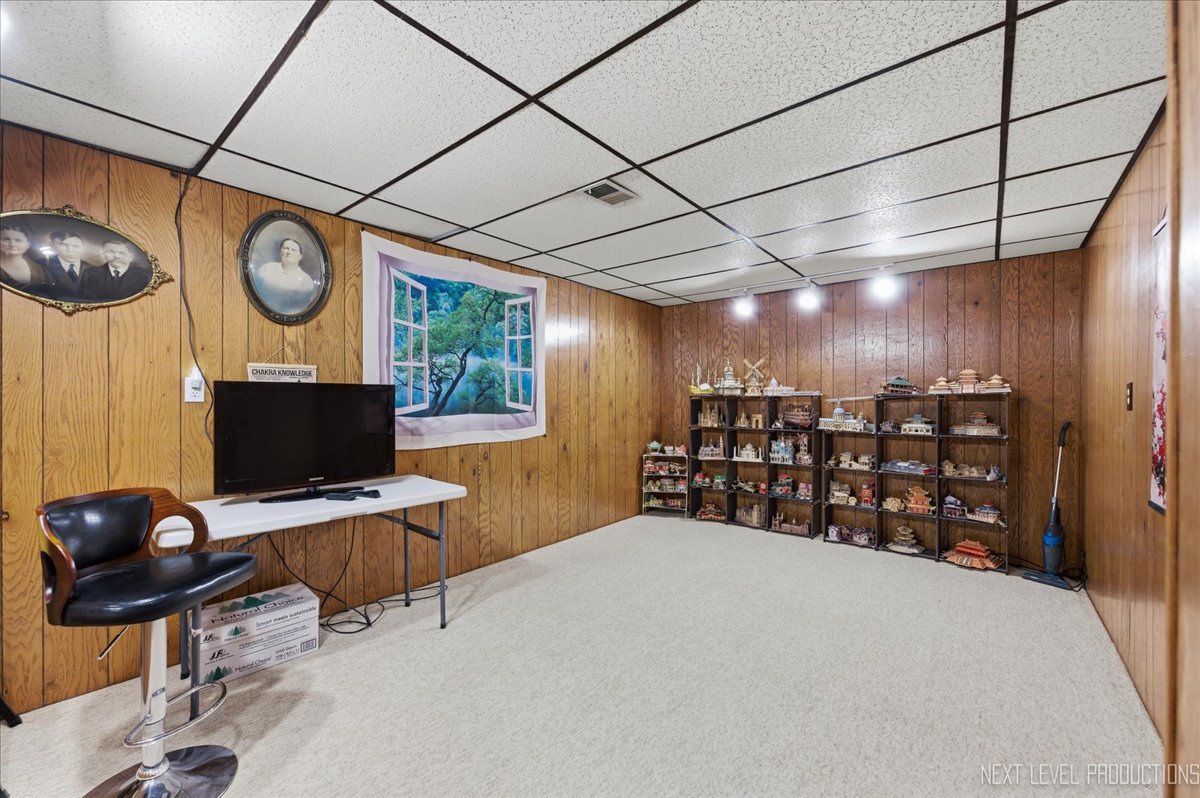 5148 Lincoln Avenue, Lisle, IL 60532