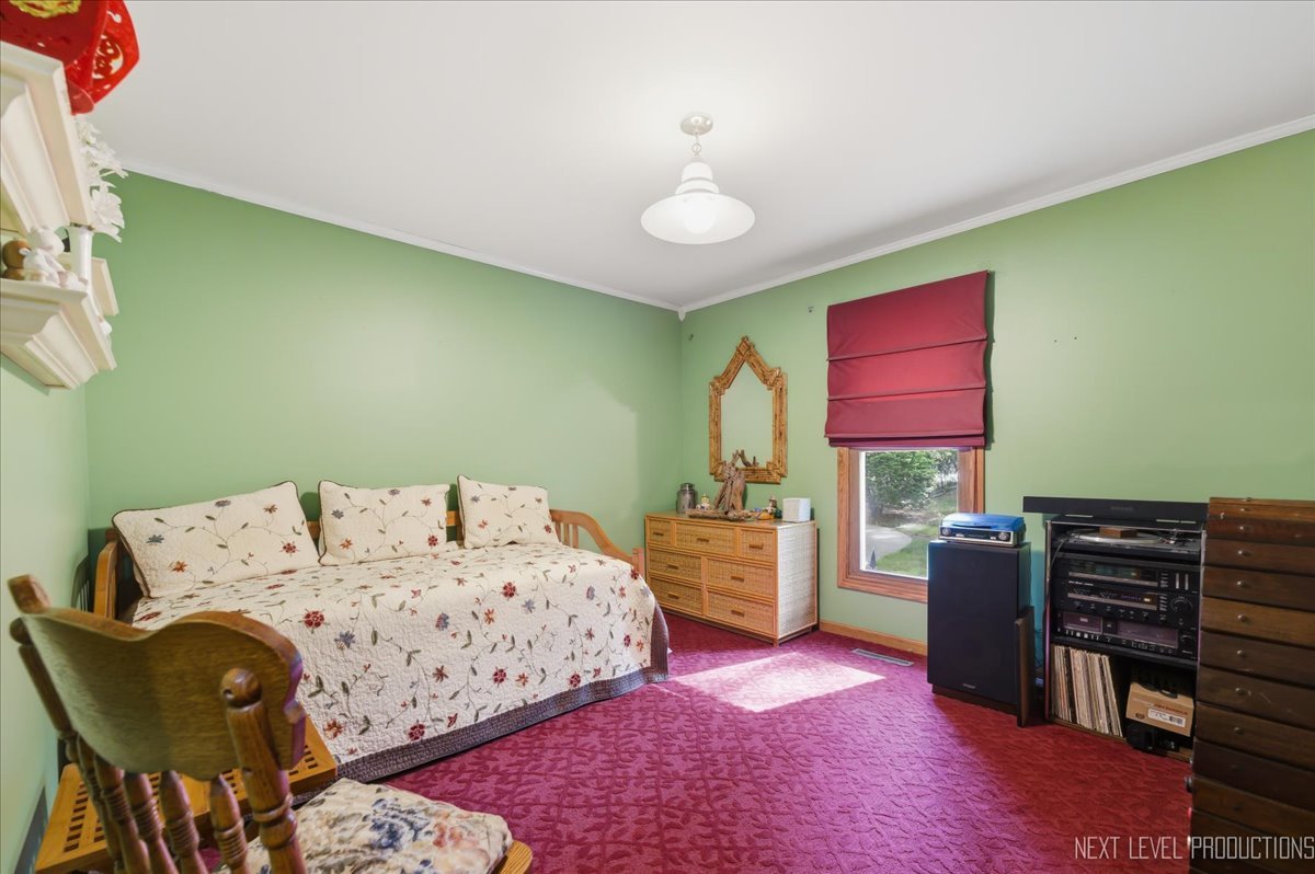 5148 Lincoln Avenue, Lisle, IL 60532