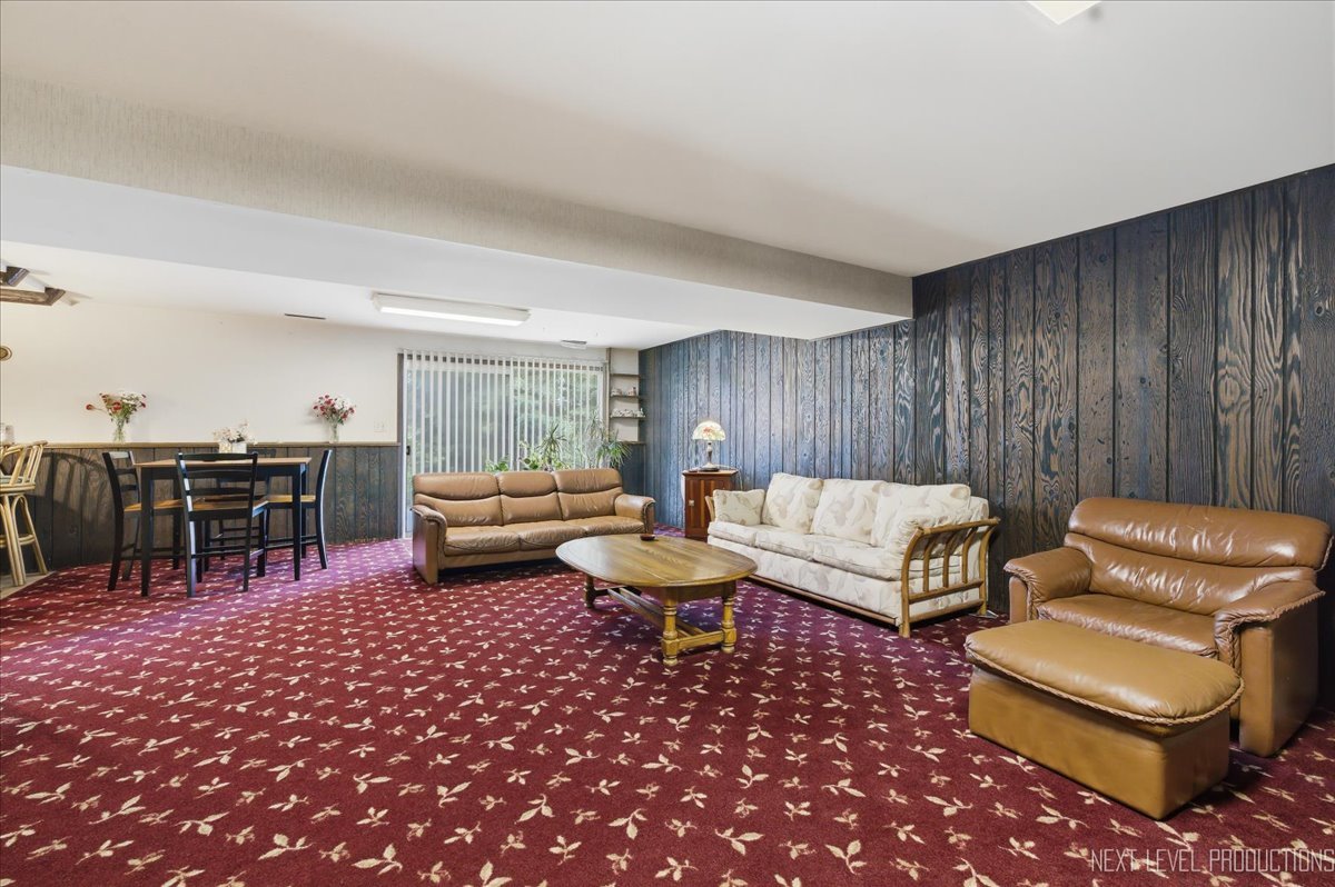 5148 Lincoln Avenue, Lisle, IL 60532