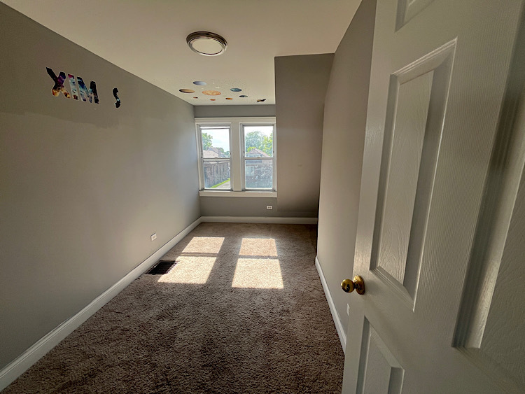 1609 S 9th Avenue, Maywood, IL 60153