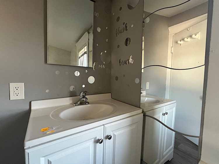1609 S 9th Avenue, Maywood, IL 60153