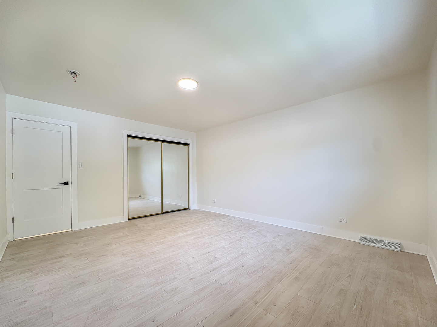 18013 Park Avenue, Lansing, IL 60438