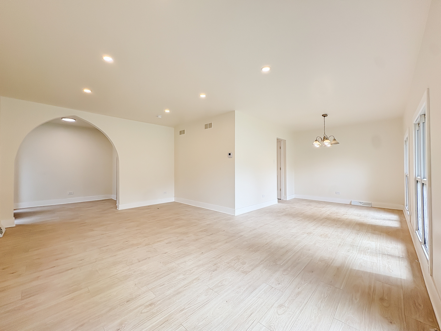 18013 Park Avenue, Lansing, IL 60438