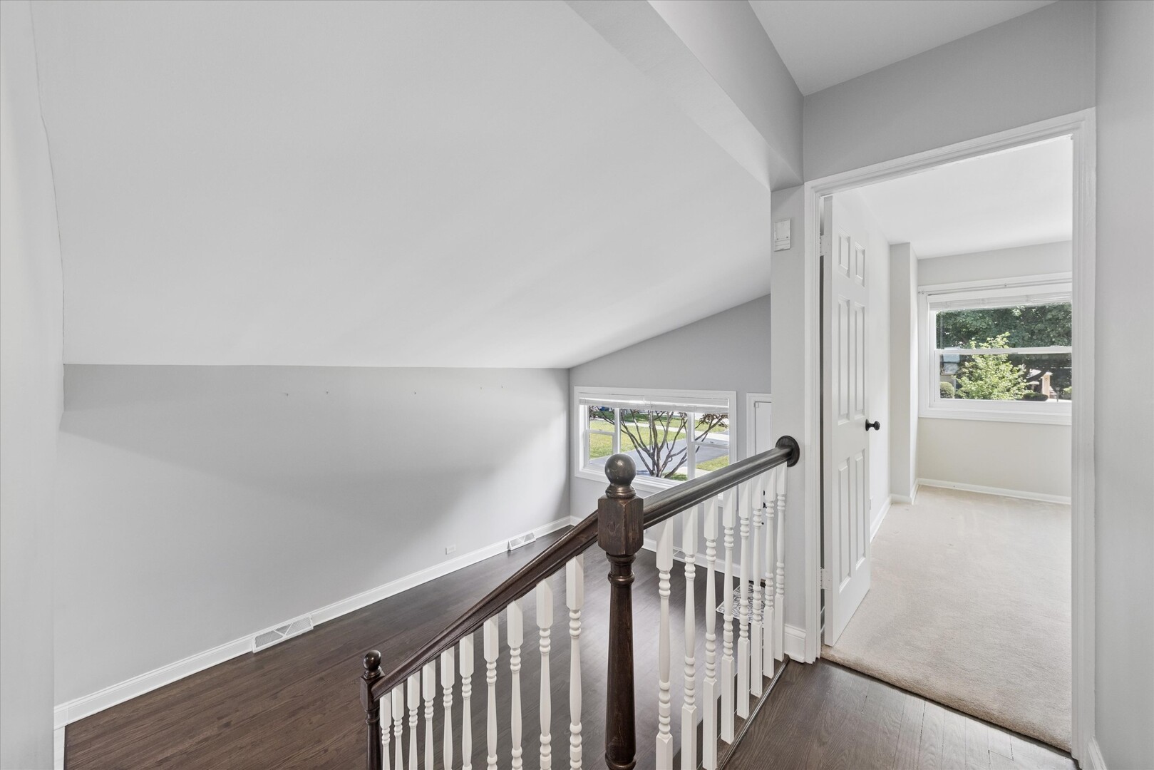 408 W Commonwealth Lane, Elmhurst, IL 60126