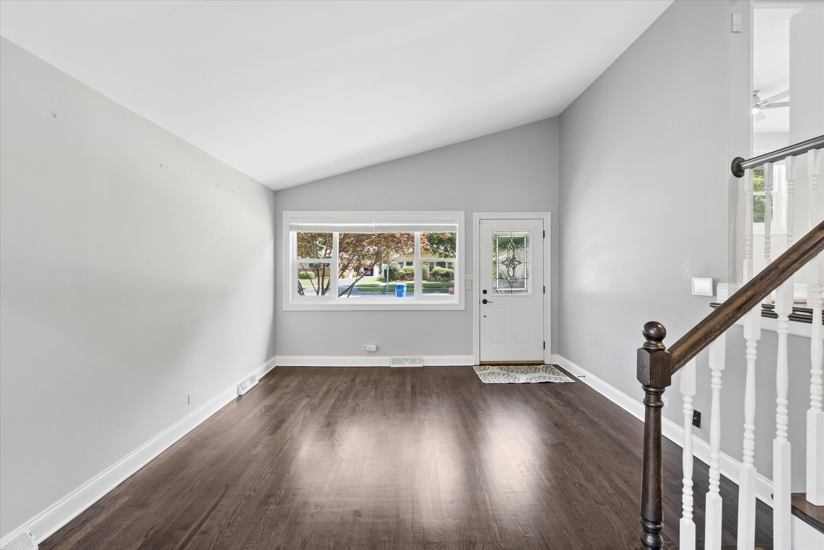 408 W Commonwealth Lane, Elmhurst, IL 60126