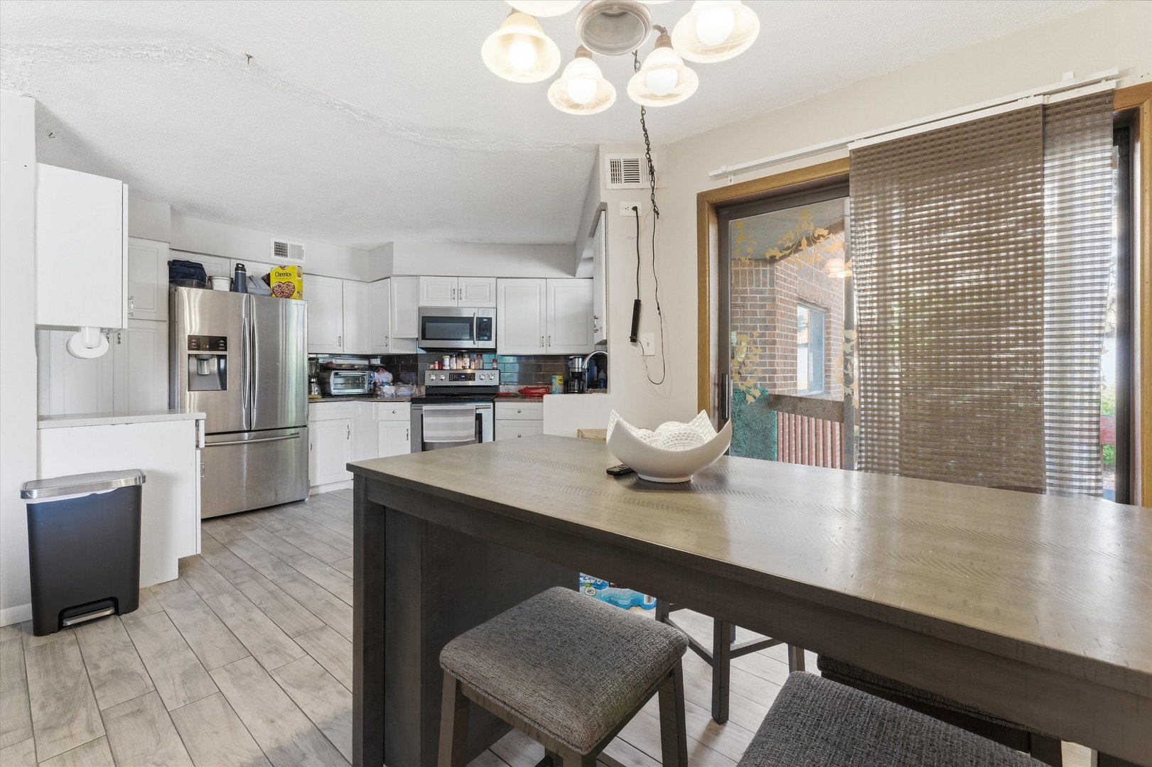 6401 Pershing Road #105, Stickney, IL 60402
