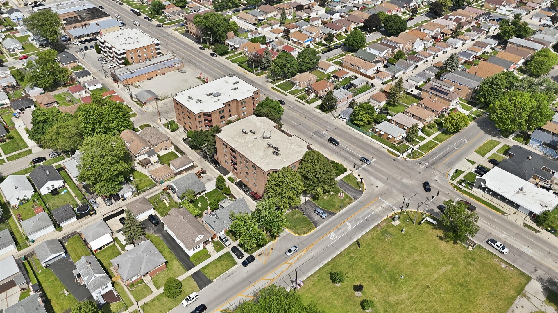 6401 Pershing Road #105, Stickney, IL 60402