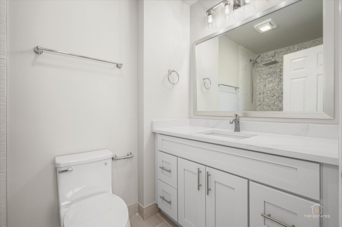 716 River Mill Parkway, Wheeling, IL 60090