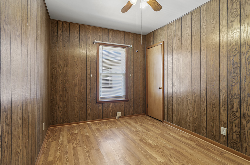609 Greenbay Avenue, Calumet City, IL 60409
