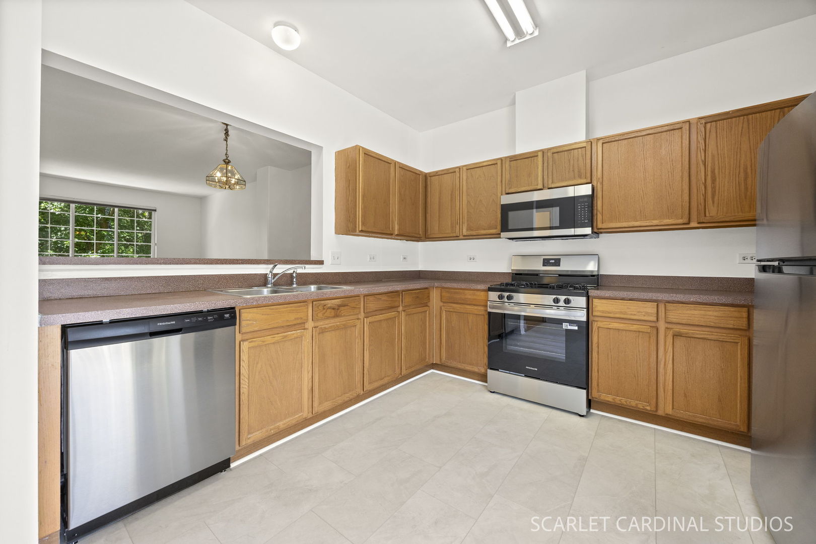 2125 W Concord Lane, Addison, IL 60101
