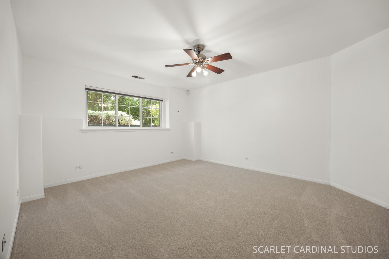 2125 W Concord Lane, Addison, IL 60101