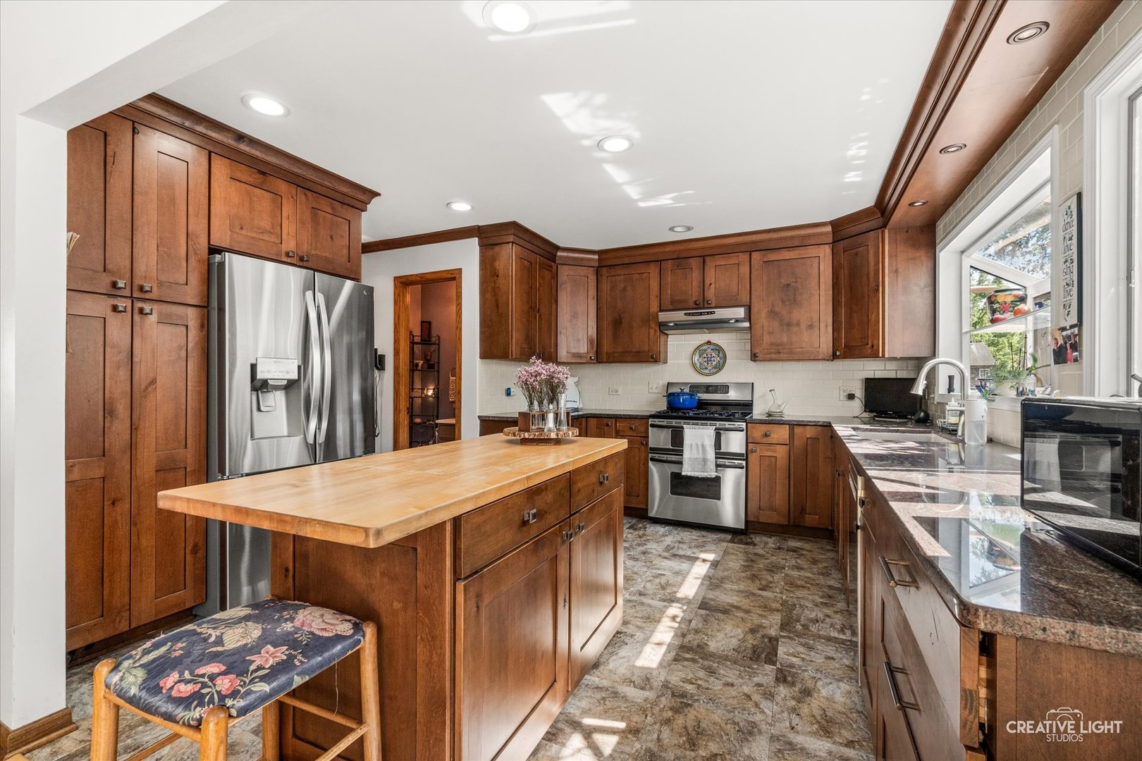 1324 Snowberry Lane, Crystal Lake, IL 60014