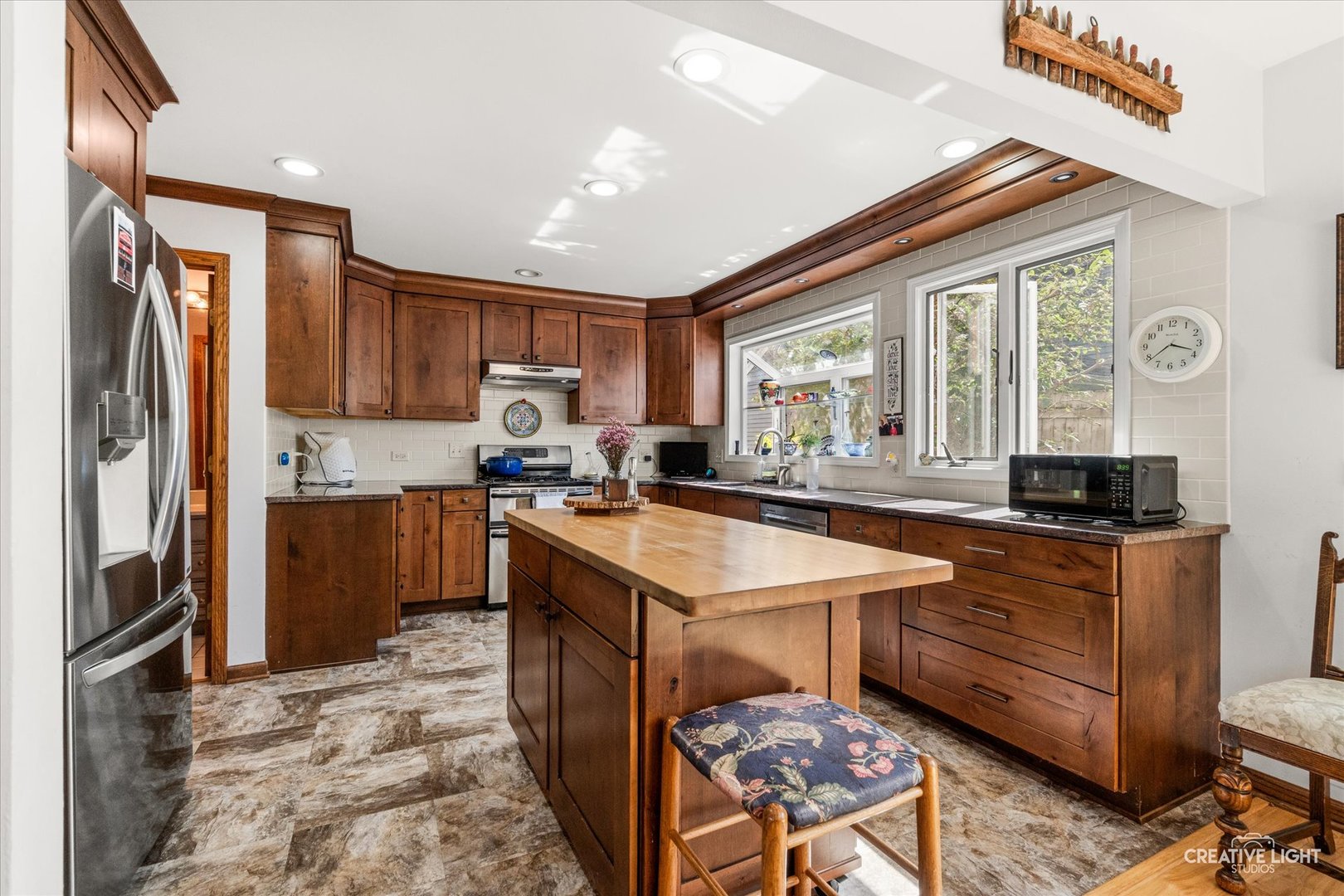 1324 Snowberry Lane, Crystal Lake, IL 60014