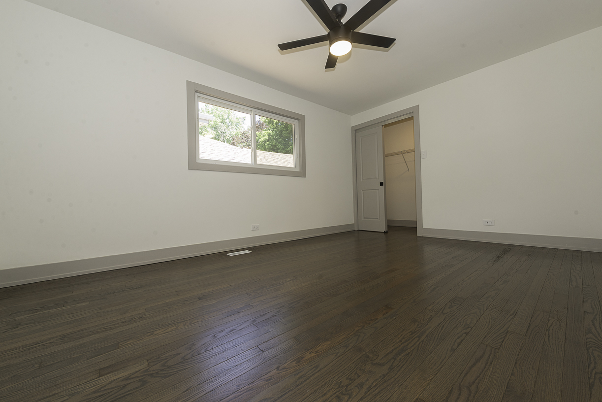 12616 S Lincoln Street, Calumet Park, IL 60827