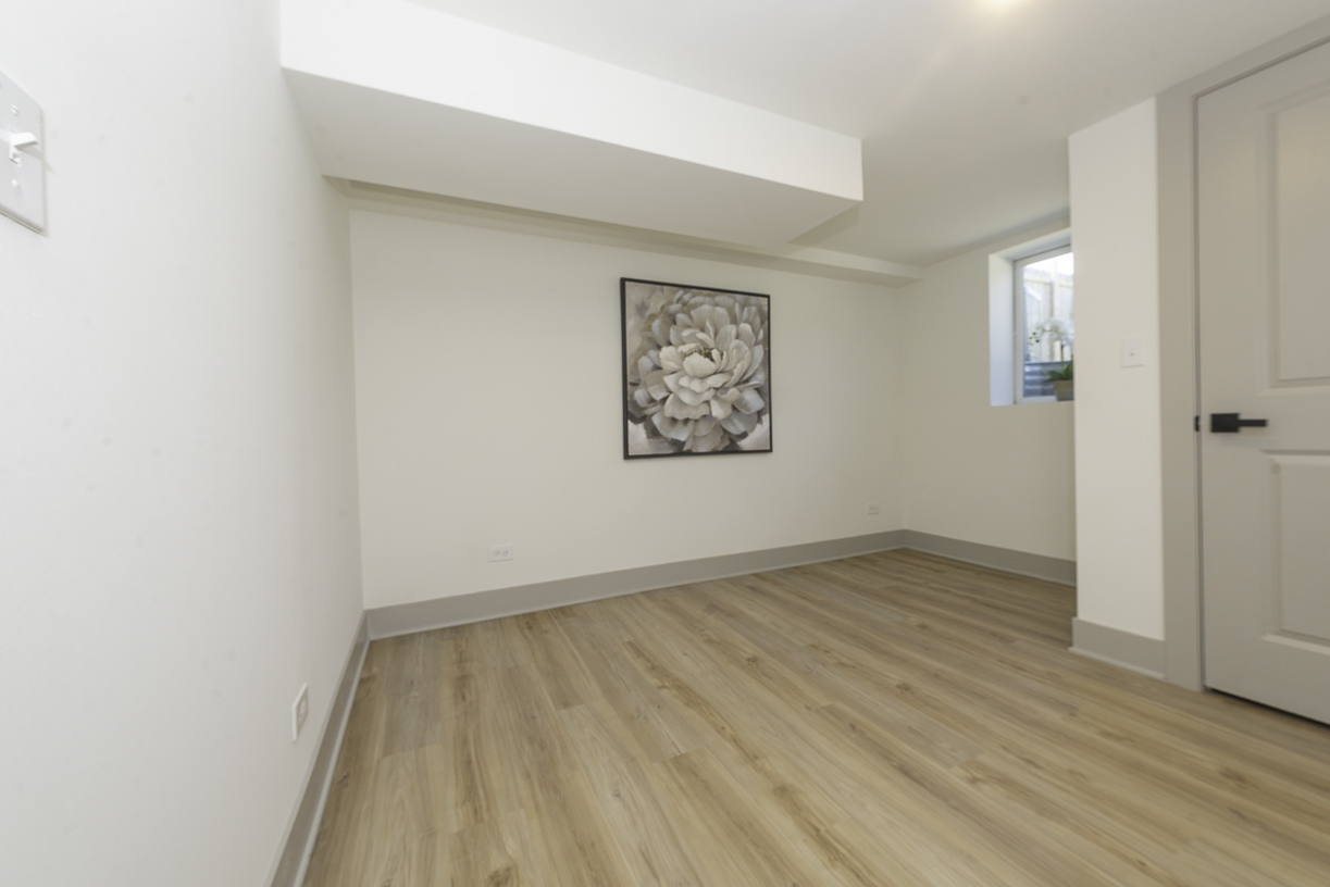 12616 S Lincoln Street, Calumet Park, IL 60827