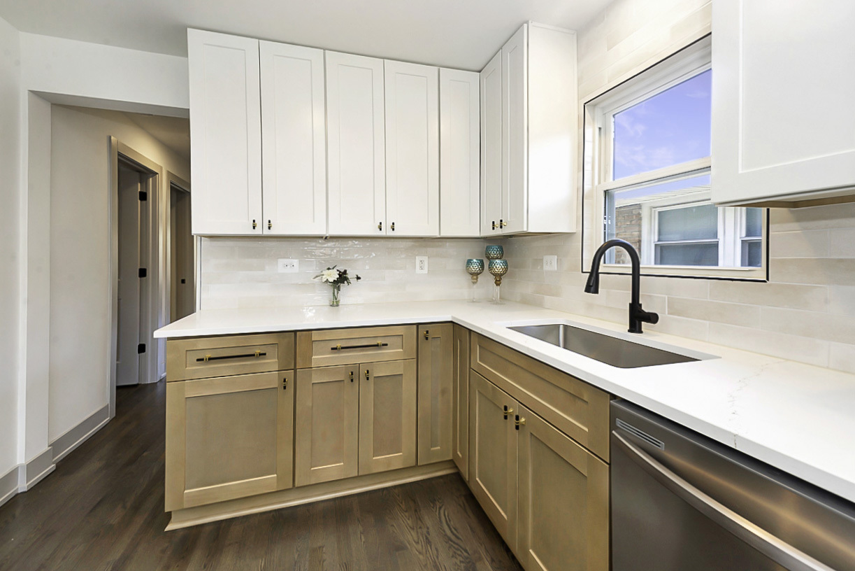 12616 S Lincoln Street, Calumet Park, IL 60827