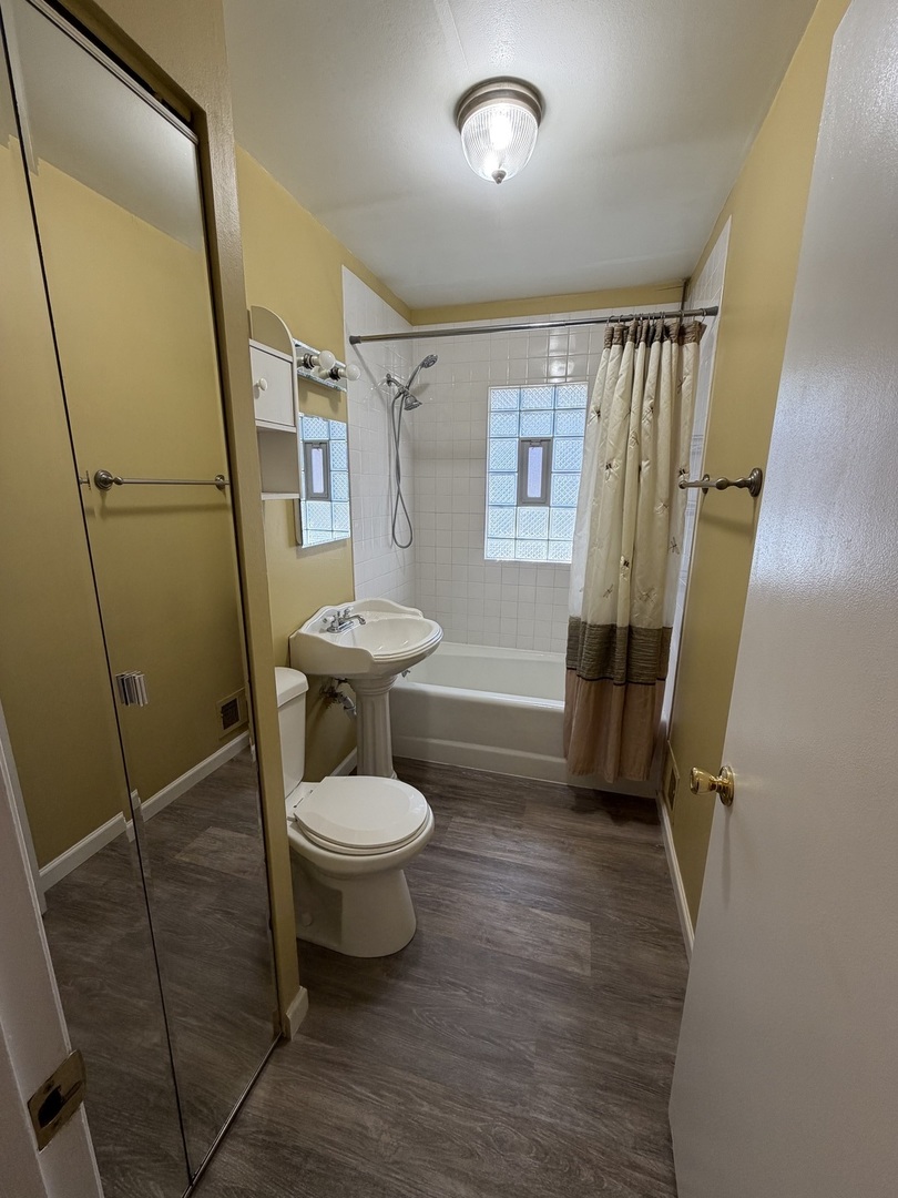 6306 Western Avenue, Willowbrook, IL 60527
