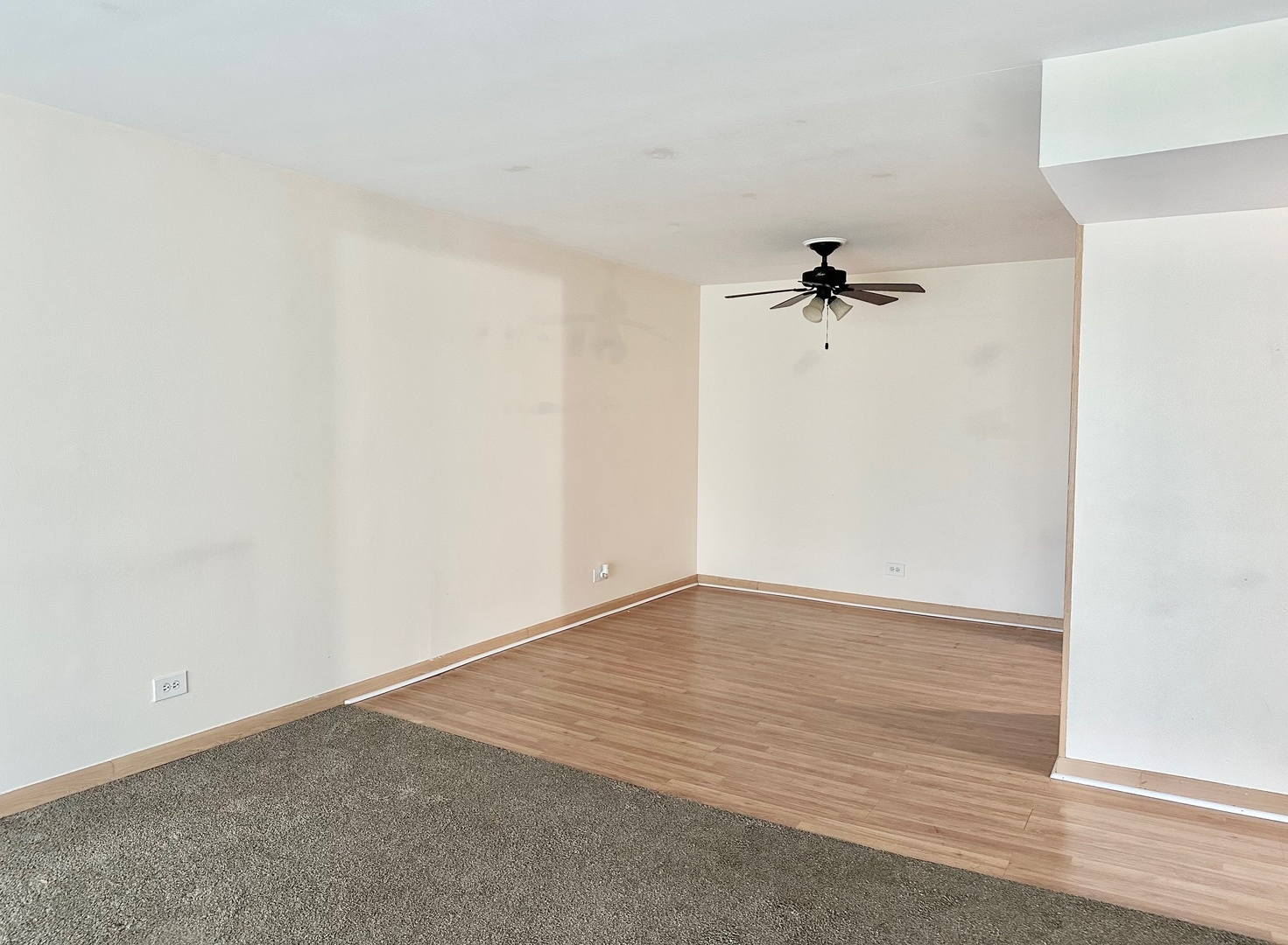 6A Kingery Quarter Road #203, Willowbrook, IL 60527