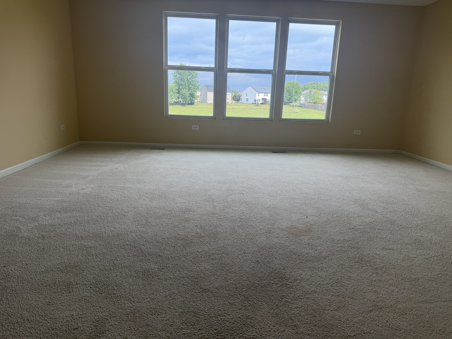 4111 Credence Drive, Zion, IL 60099