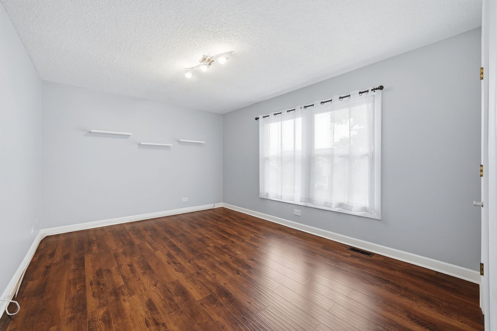 15348 Meadow Court #D, Oak Forest, IL 60452