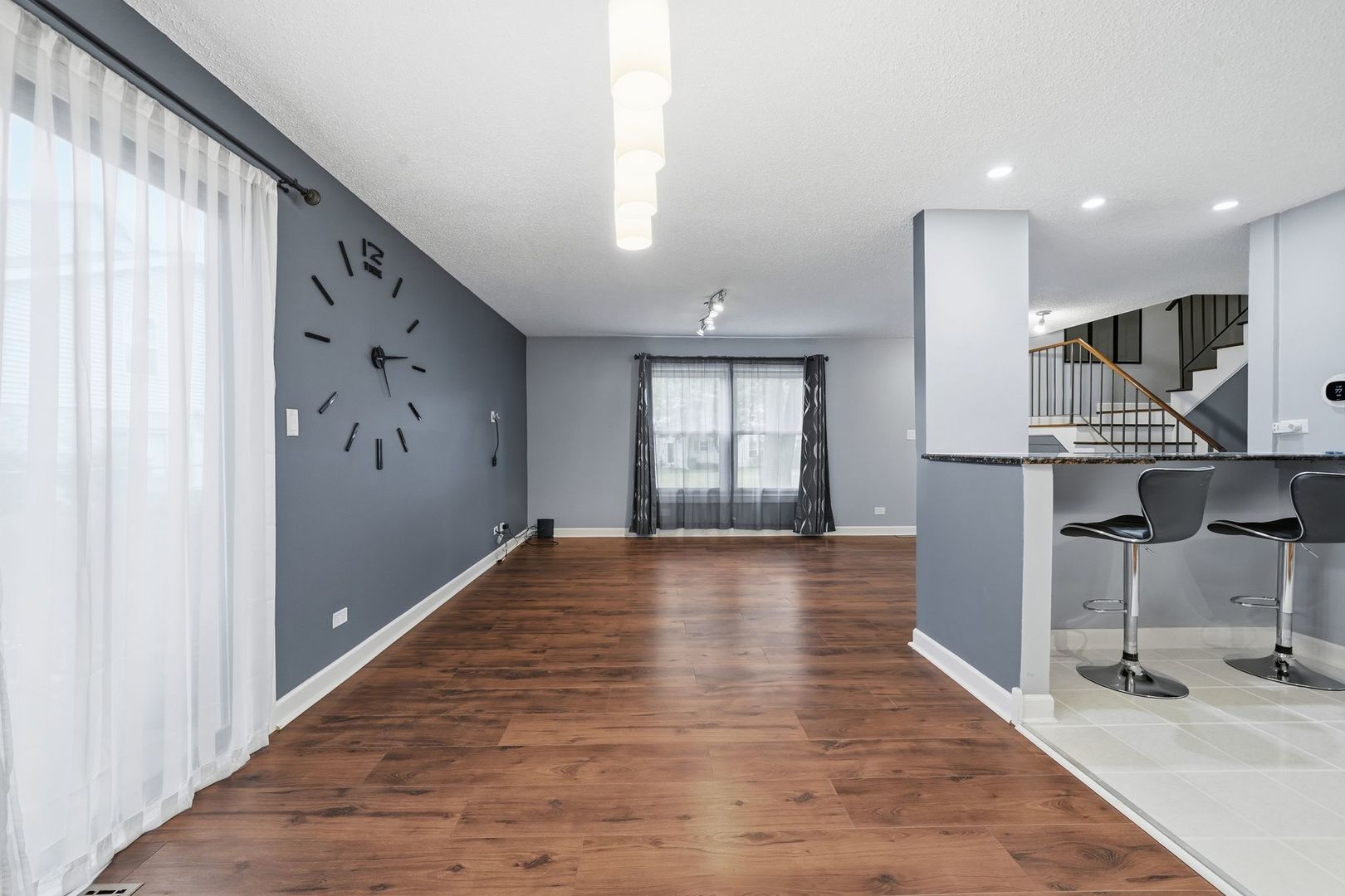 15348 Meadow Court #D, Oak Forest, IL 60452