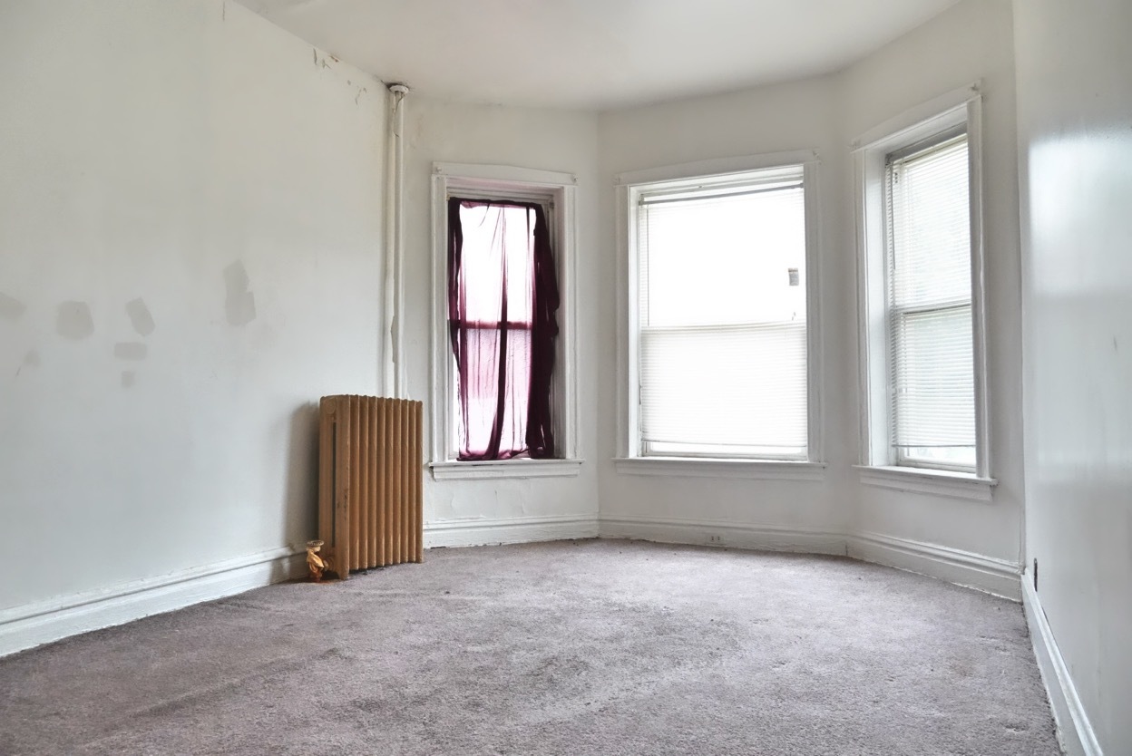 7321 S Stewart Avenue, Chicago, IL 60621