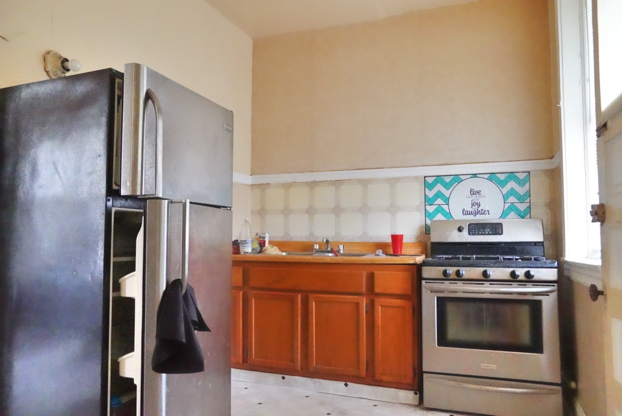 7321 S Stewart Avenue, Chicago, IL 60621