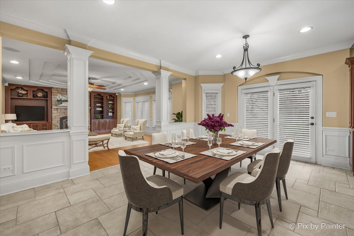434 W Benton Avenue, Naperville, IL 60540