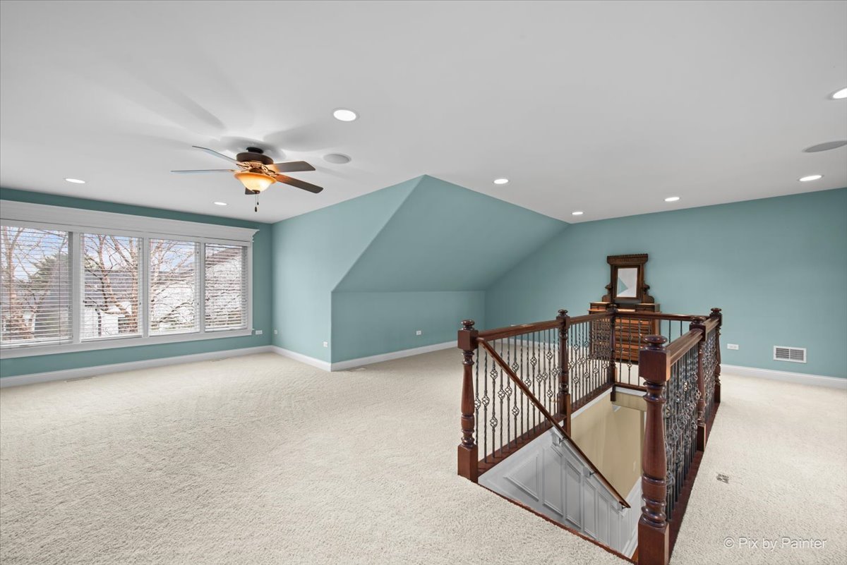 434 W Benton Avenue, Naperville, IL 60540