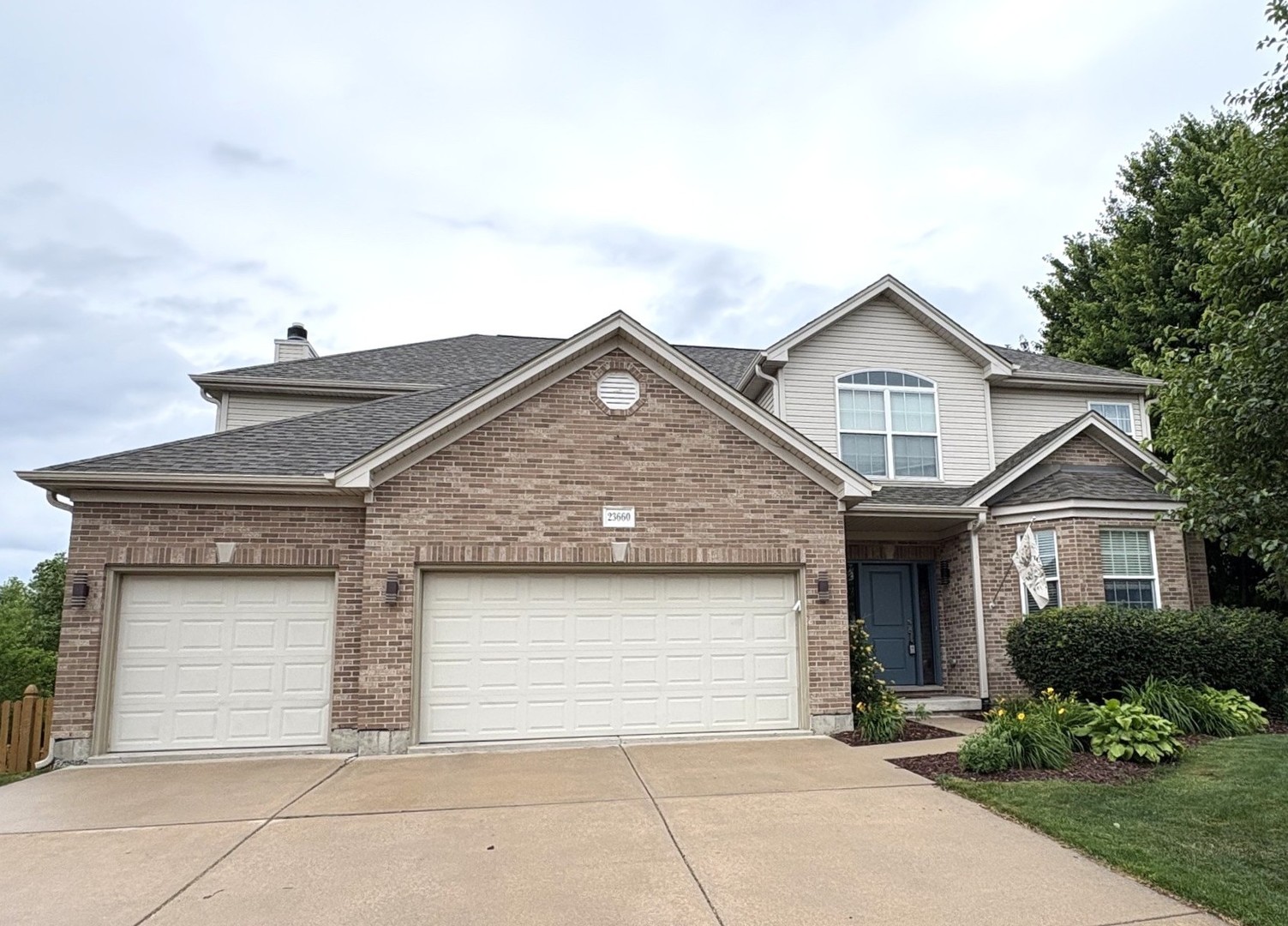 23660 Adams Court, Plainfield, IL 60586
