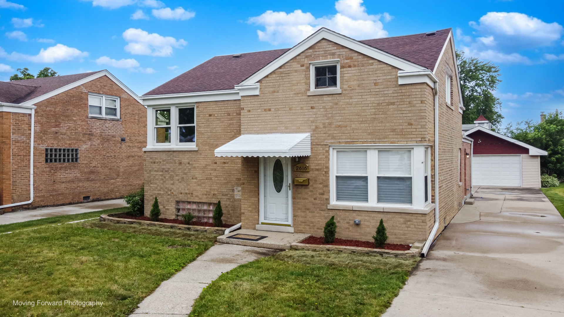 2616 S 11th Avenue, Broadview, IL 60155