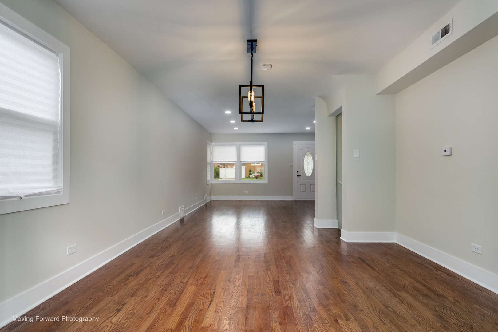 2616 S 11th Avenue, Broadview, IL 60155