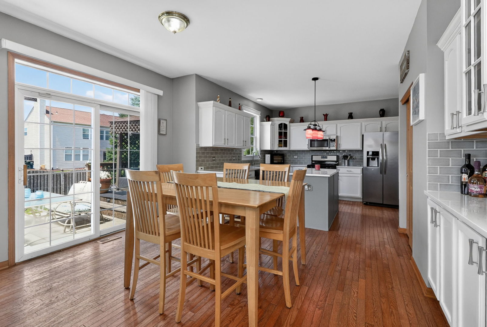 395 S Palmer Drive, Bolingbrook, IL 60490