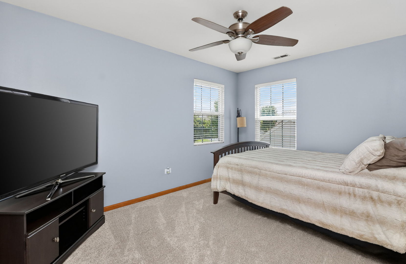 395 S Palmer Drive, Bolingbrook, IL 60490
