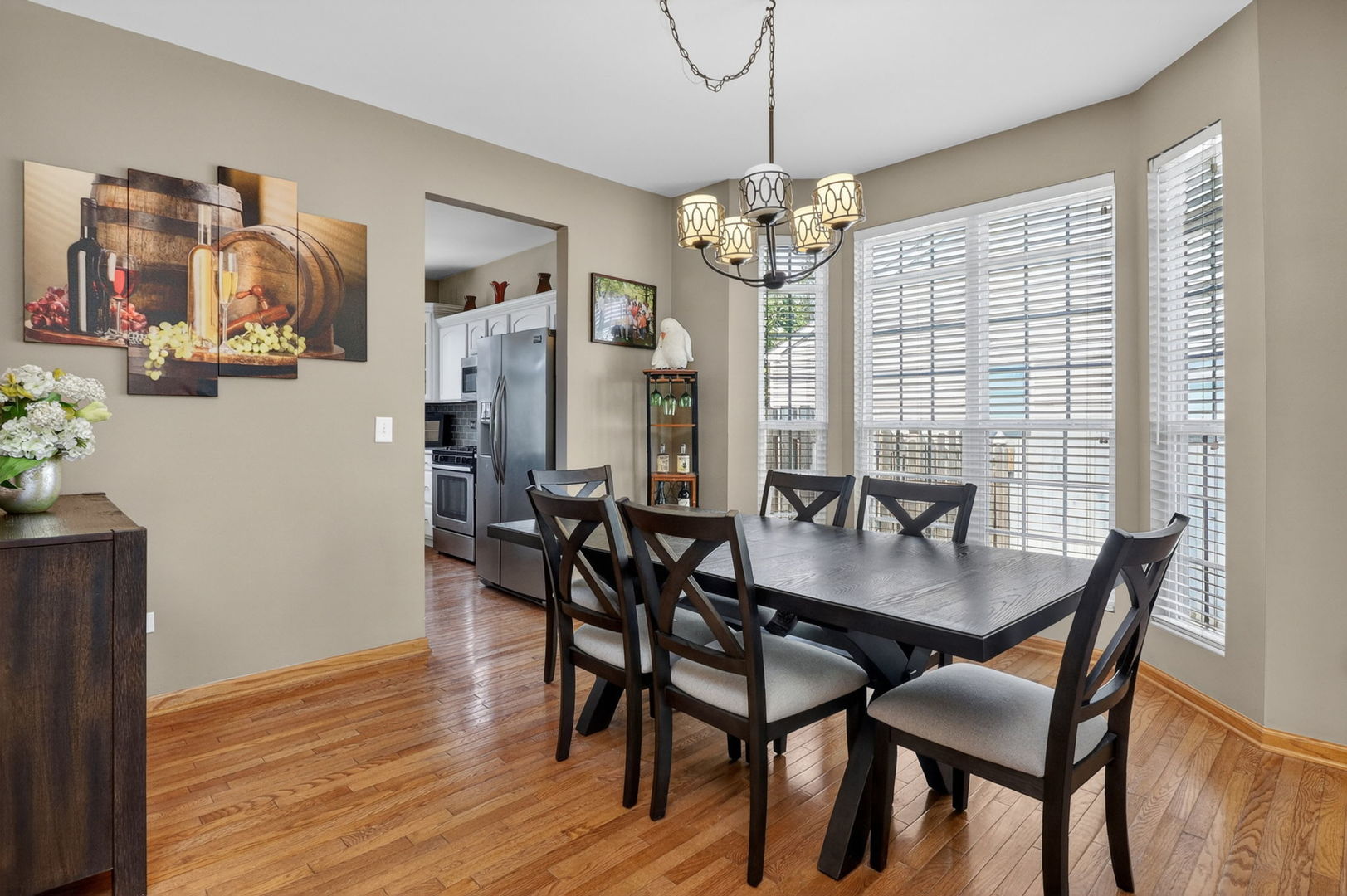 395 S Palmer Drive, Bolingbrook, IL 60490