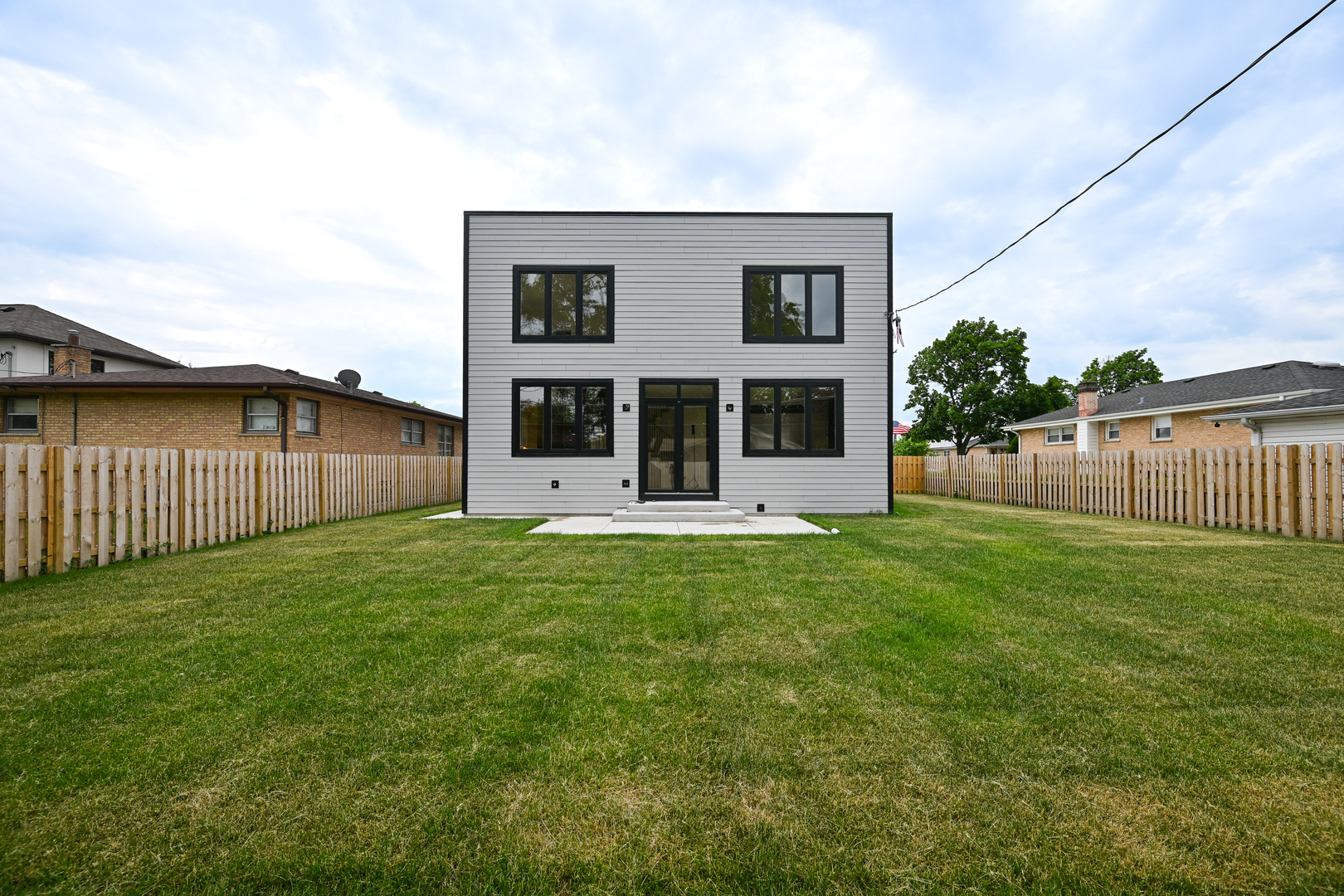 4015 Goss Avenue, Schiller Park, IL 60176
