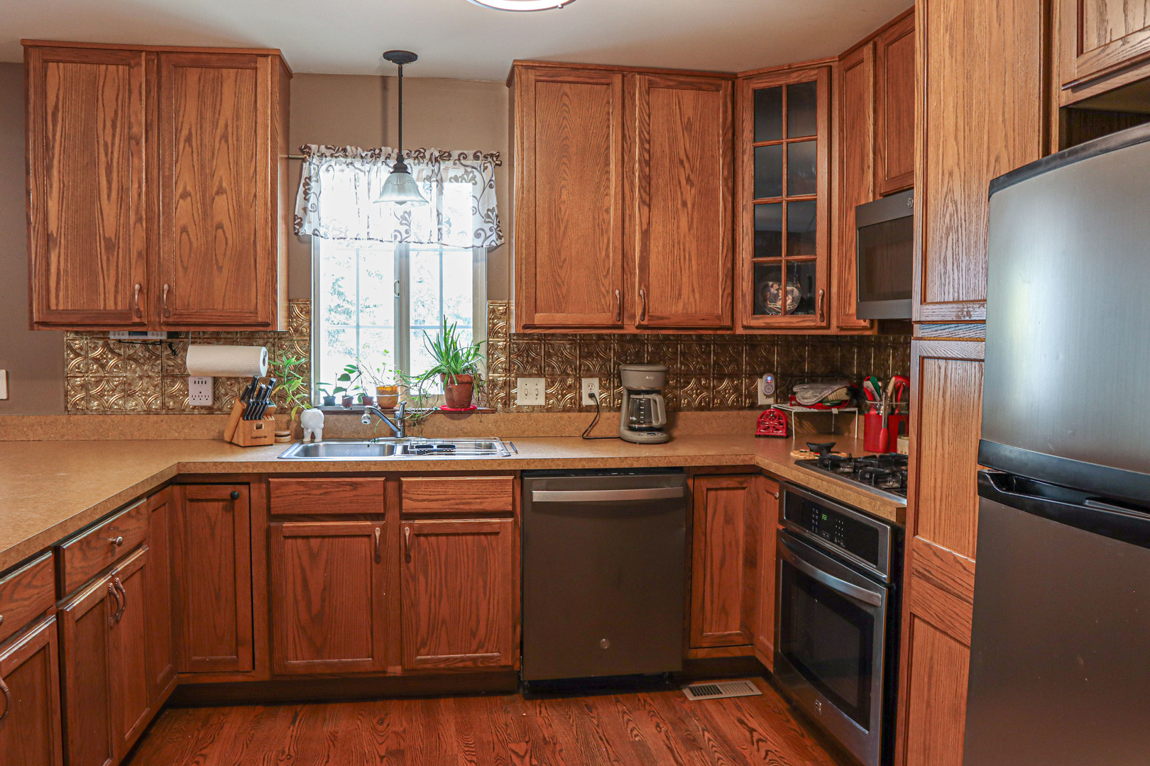 1286 Chestnut Lane, Yorkville, IL 60560
