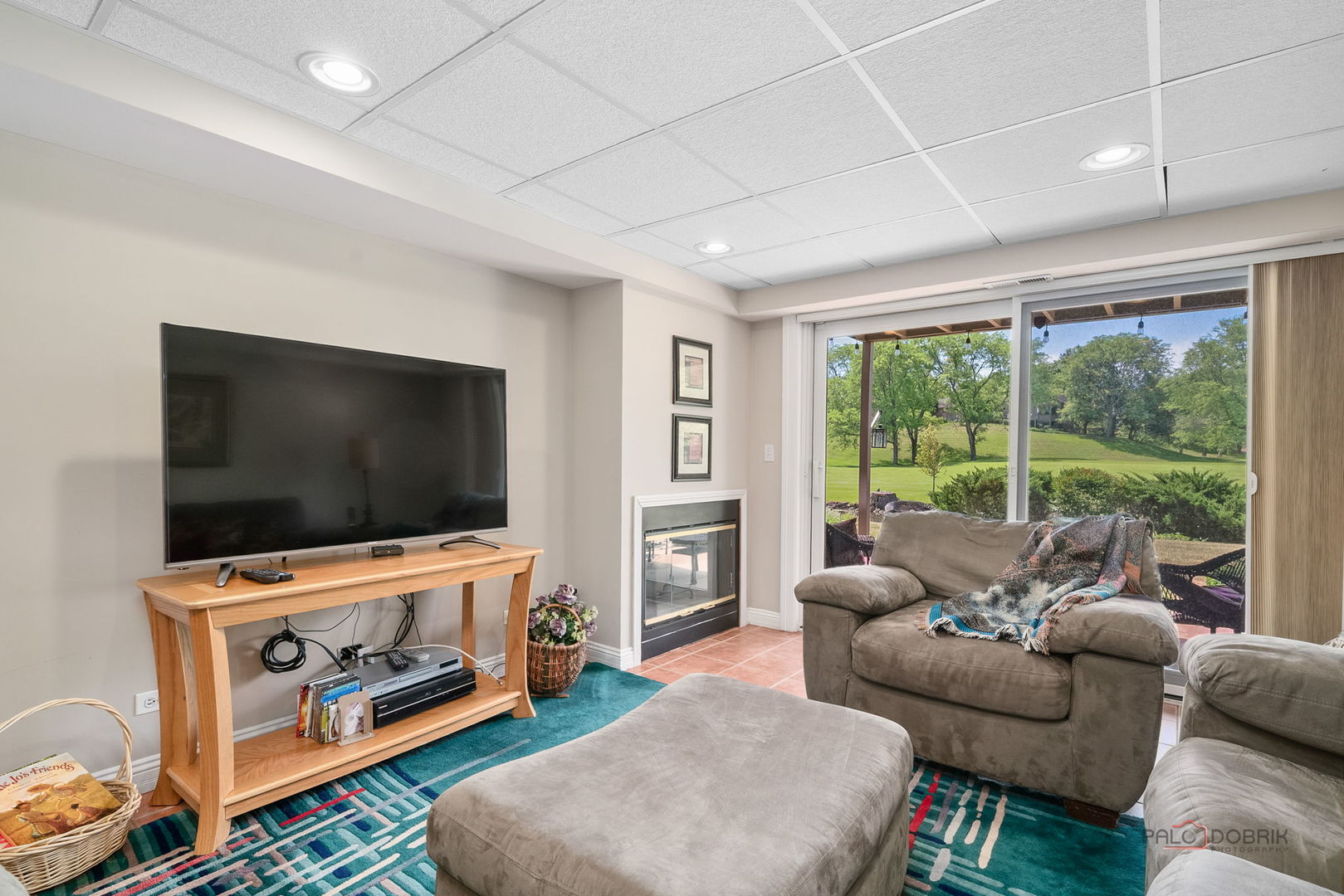 525 WHITE OAK Lane #26525, Lake Barrington, IL 60010