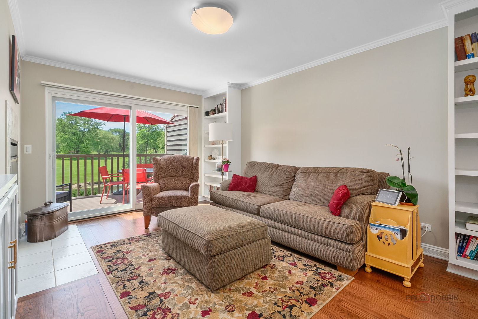 525 WHITE OAK Lane #26525, Lake Barrington, IL 60010
