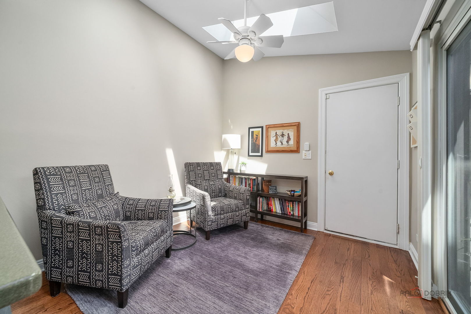 525 WHITE OAK Lane #26525, Lake Barrington, IL 60010