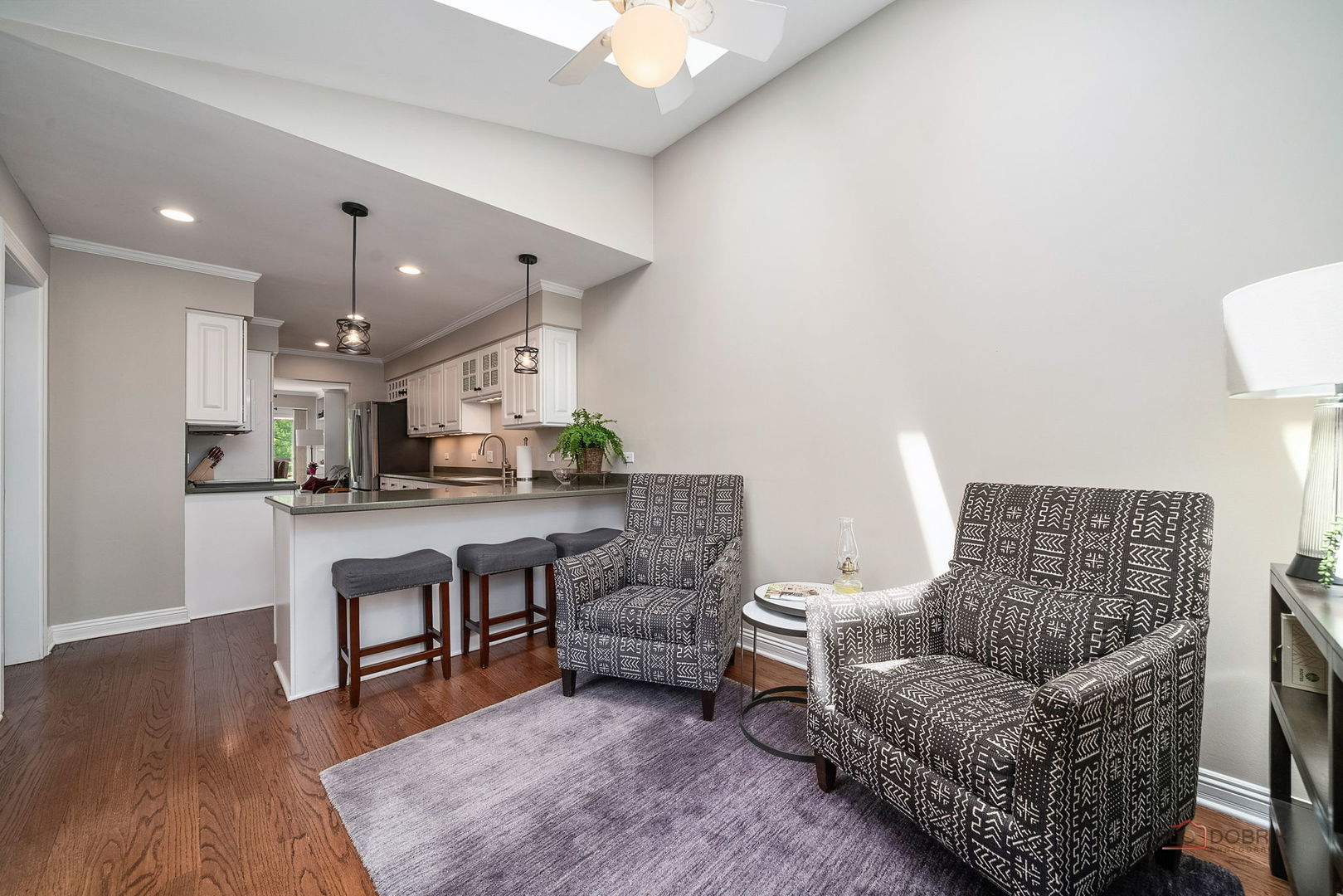 525 WHITE OAK Lane #26525, Lake Barrington, IL 60010