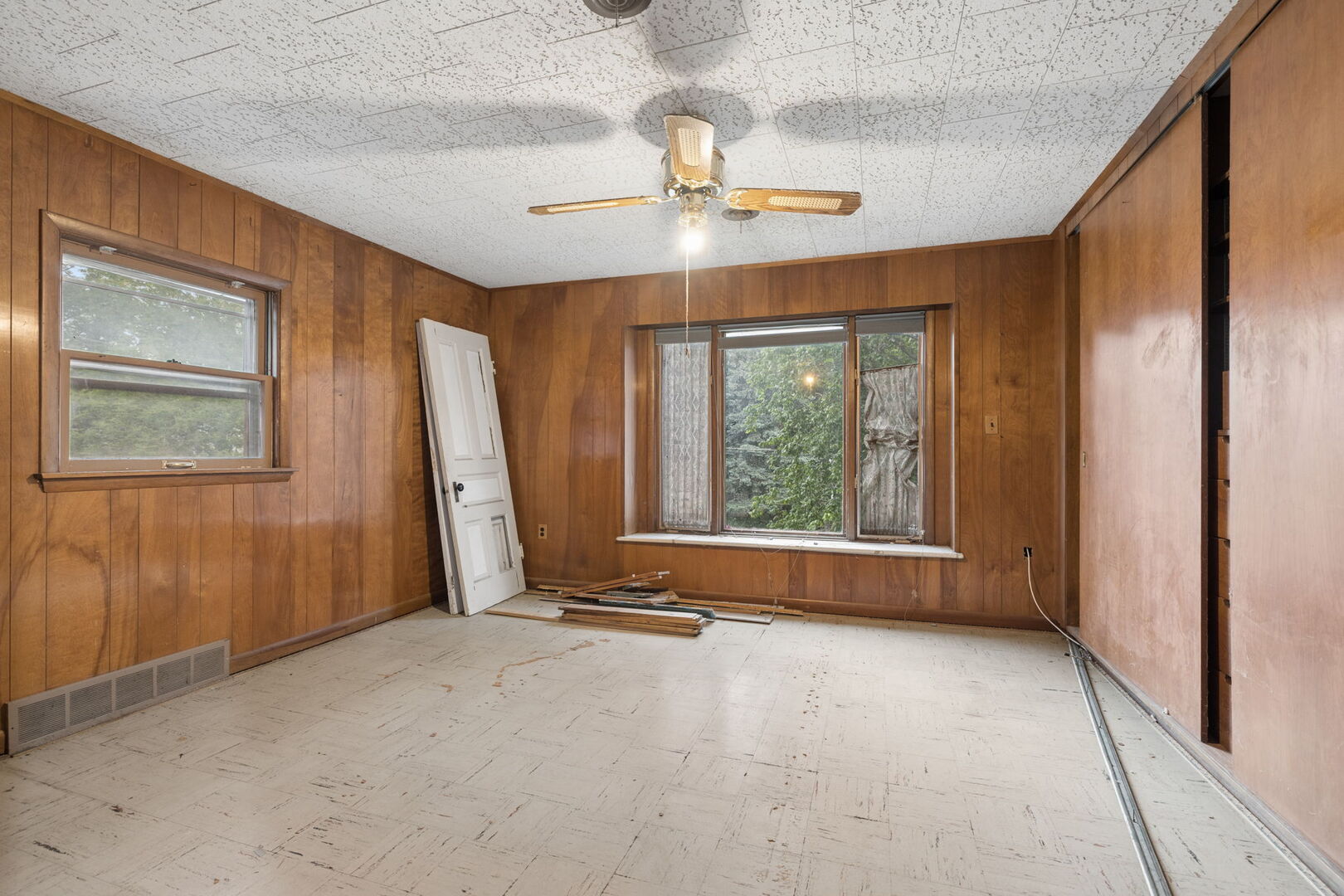 14925 S Bartlett Avenue, Plainfield, IL 60544