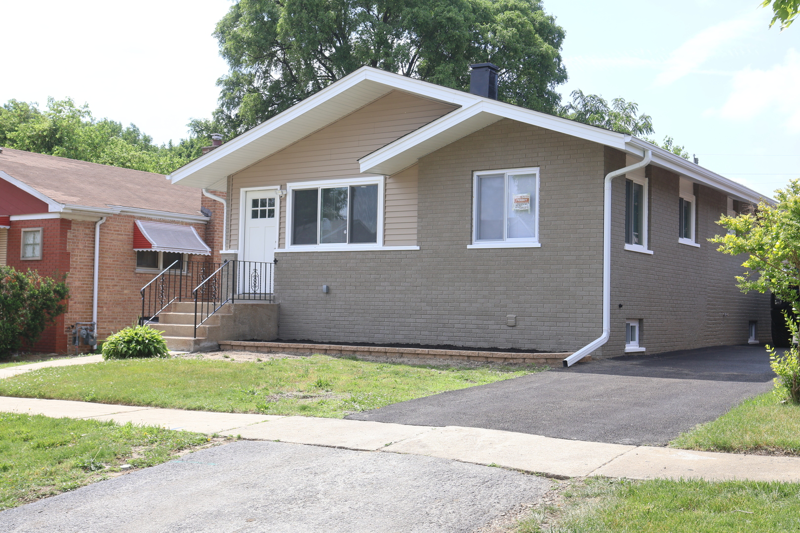 2853 140th Place, Blue Island, IL 60406