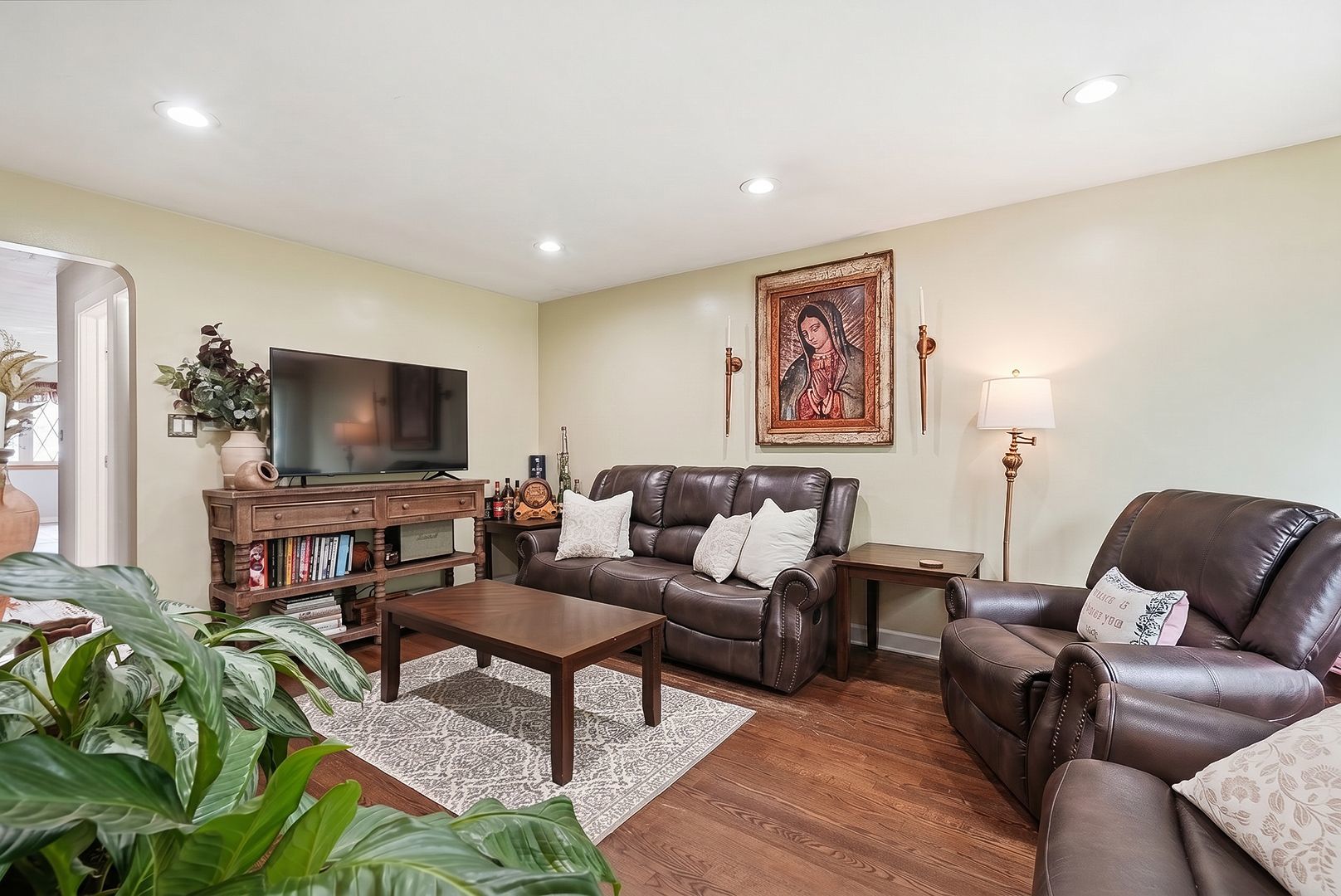 6348 S LAPORTE Avenue, Chicago, IL 60638