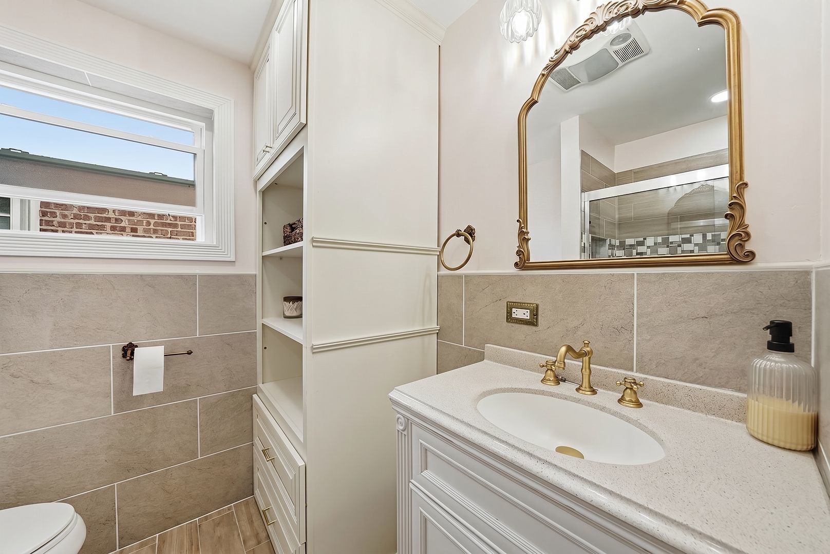 6348 S LAPORTE Avenue, Chicago, IL 60638