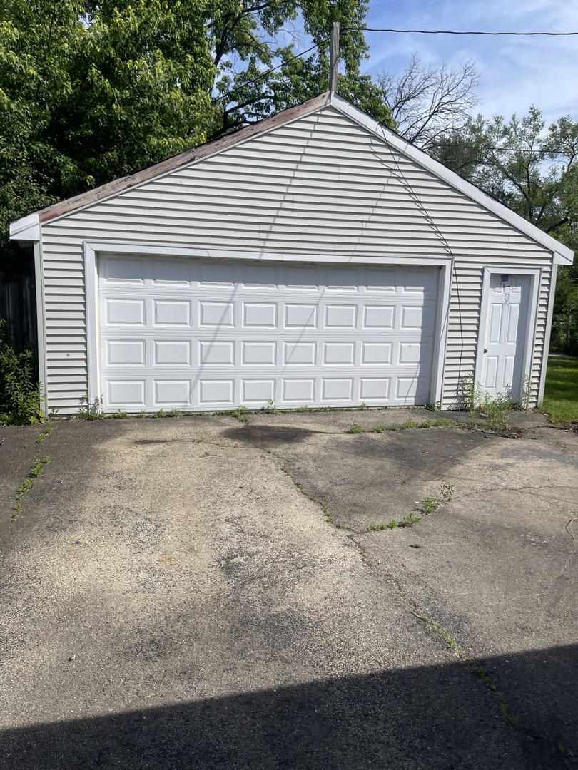 400 E Altgeld Avenue, Glendale Heights, IL 60139