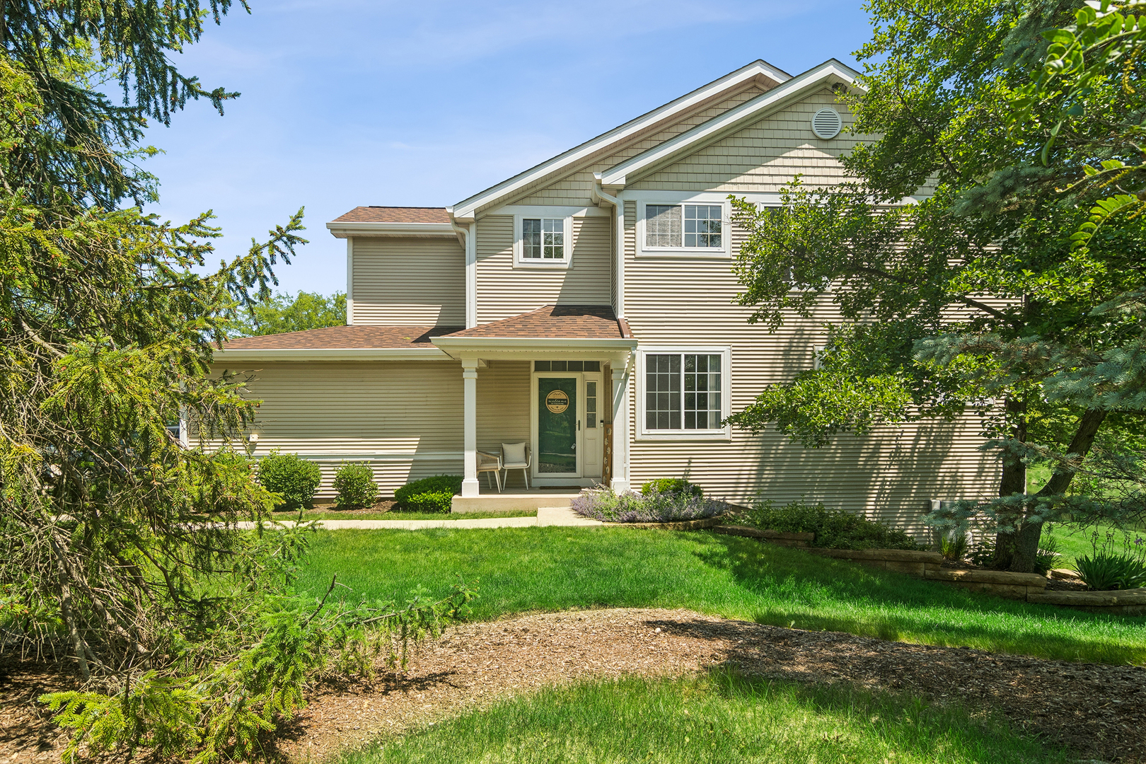 Round Lake, IL 60073