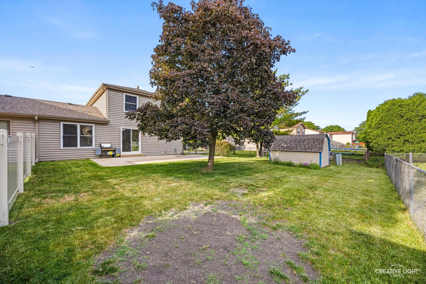 894 Glenlake Drive, Carol Stream, IL 60188