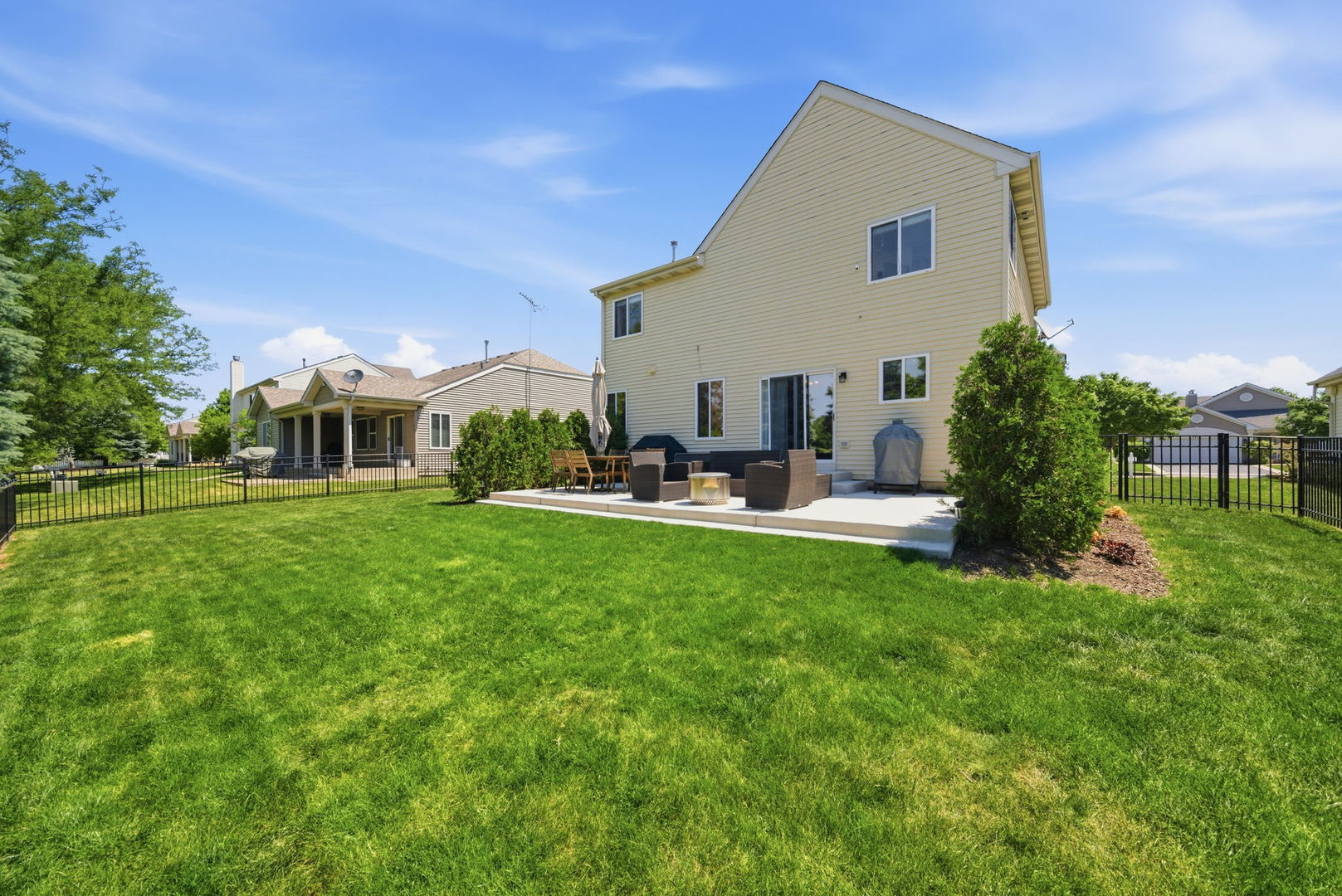3417 Mustang Road, Joliet, IL 60435