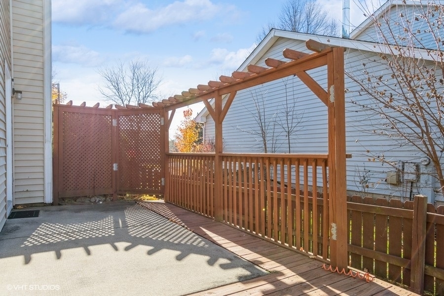 2423 Durango Lane, Naperville, IL 60564
